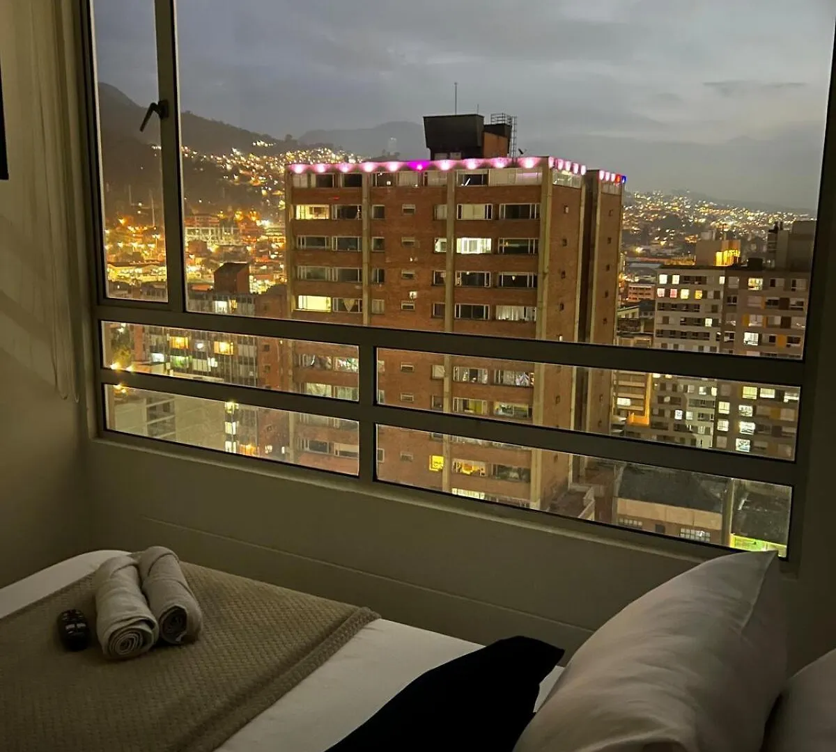 Moderno Apto, Vista Panoramica, Zona Universitaria بوغوتا